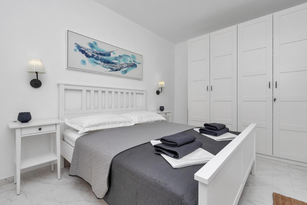 Apartment Lotte With Private Pool In The City Center! Makarska Zewnętrze zdjęcie