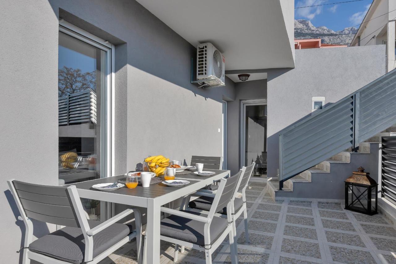 Apartment Lotte With Private Pool In The City Center! Makarska Zewnętrze zdjęcie