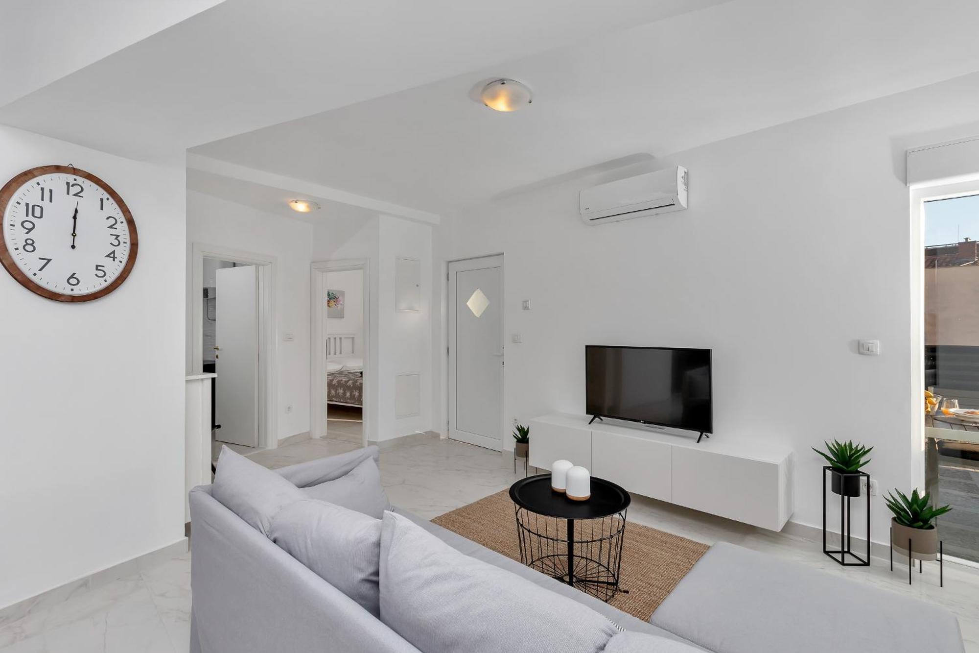 Apartment Lotte With Private Pool In The City Center! Makarska Pokój zdjęcie
