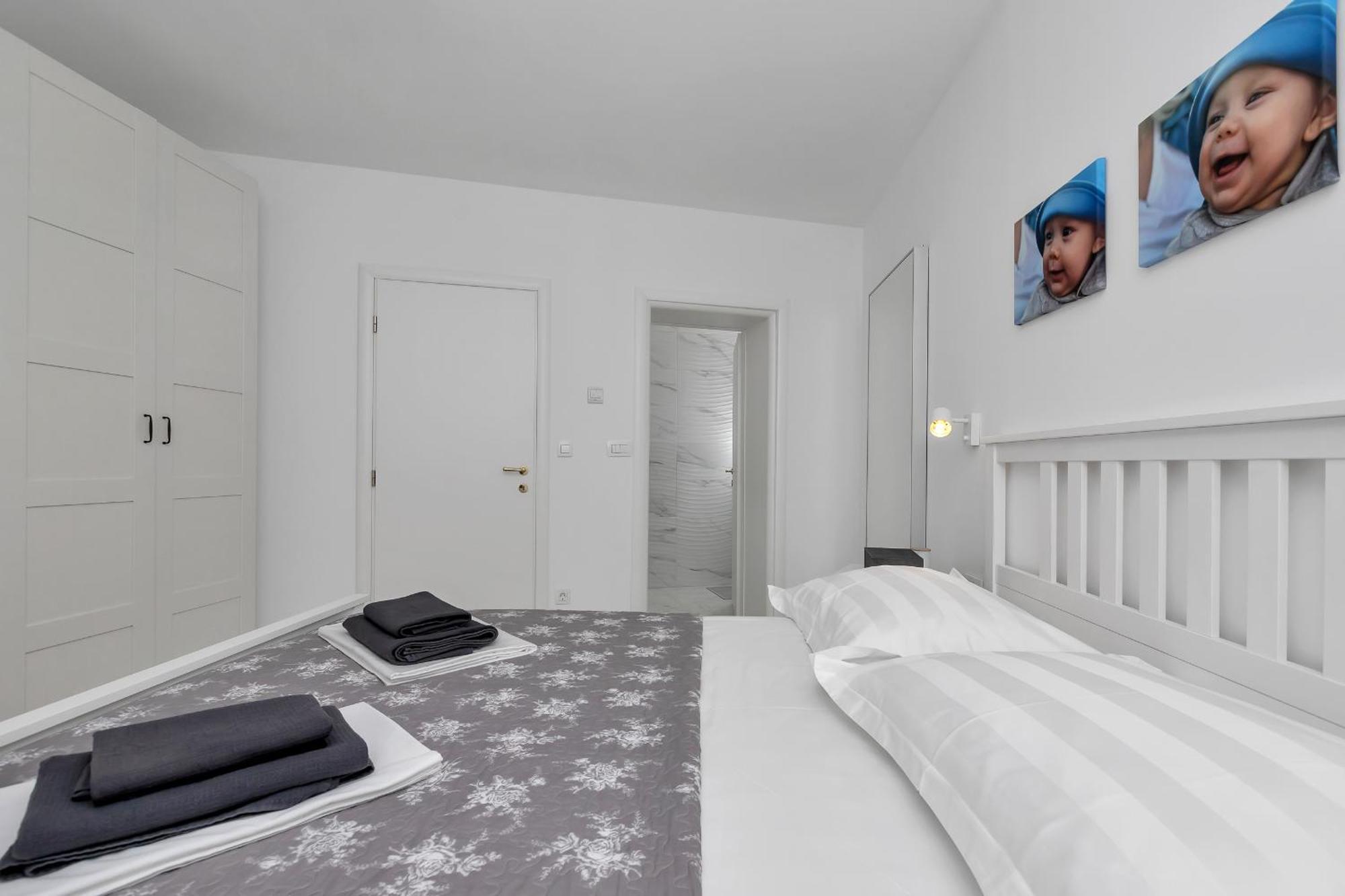 Apartment Lotte With Private Pool In The City Center! Makarska Pokój zdjęcie
